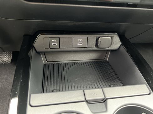 New 2026 Toyota Prius Plug-In Hybrid image 28