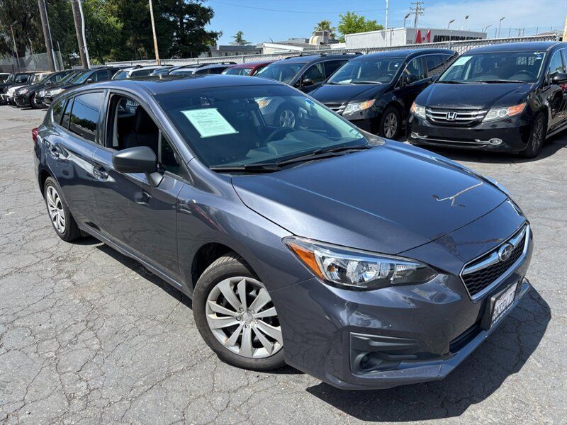 Used 2017 Subaru Impreza 2.0i AWD/4WD image 2