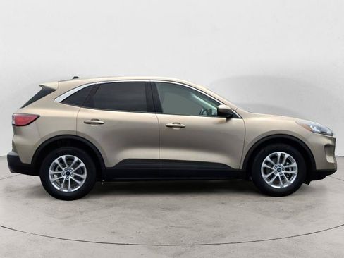Certified 2021 Ford Escape SE w/ Convenience Package FWD image 2