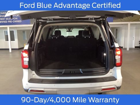 Certified 2024 Ford Expedition Max XLT image 6