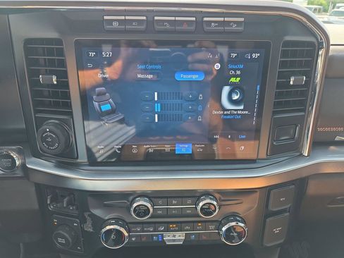 Used 2024 Ford F350 King Ranch w/ FX4 Off-Road Package AWD/4WD image 9