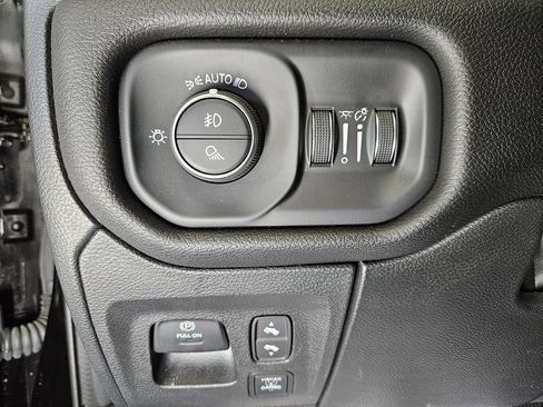 Used 2025 RAM 1500 Rebel w/ Rebel Level 2 Equipment Group AWD/4WD image 18