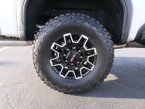 New 2026 GMC Sierra 2500 AT4X image 12