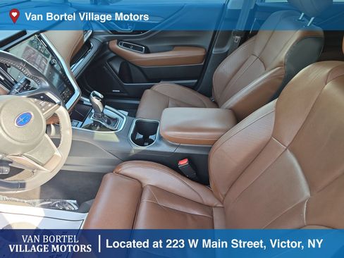Used 2020 Subaru Outback Touring XT AWD/4WD image 11