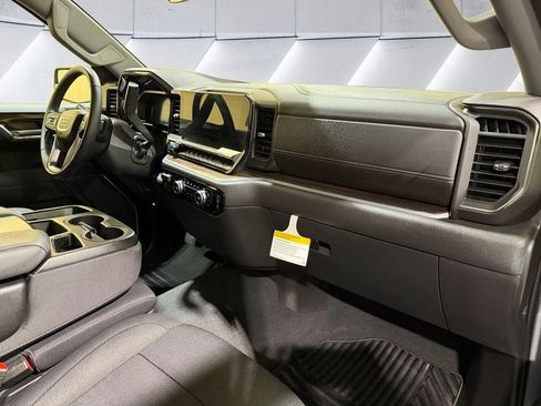 Used 2026 GMC Sierra 1500 Elevation image 16