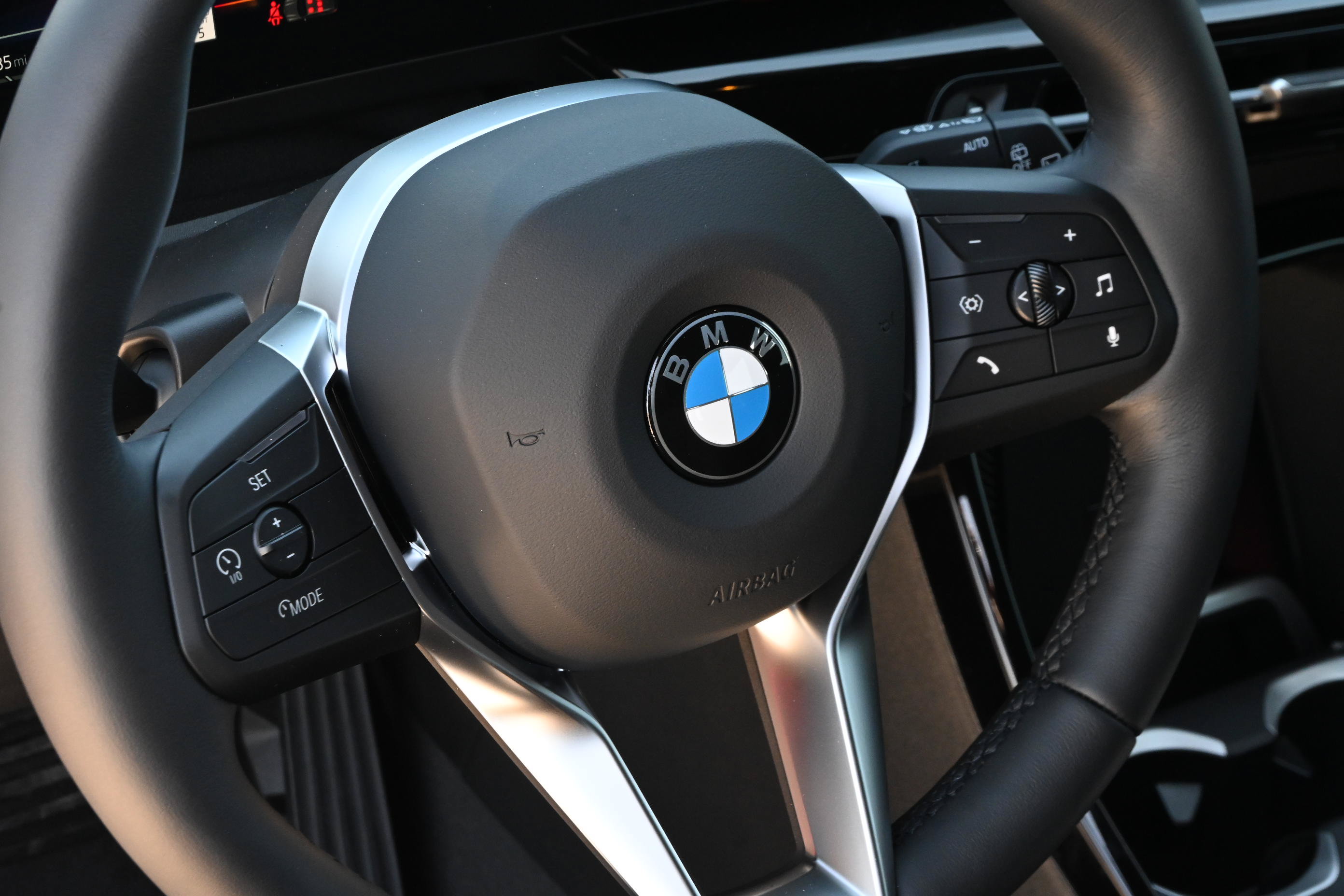 Used 2026 BMW X1 xDrive28i AWD/4WD image 26