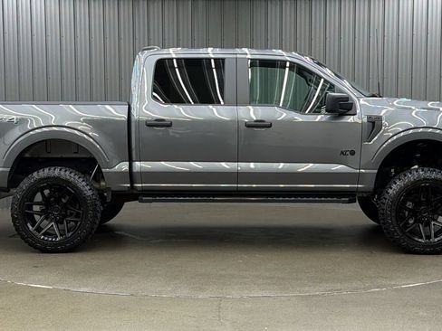 Used 2025 Ford F150 STX w/ STX Black Appearance Package AWD/4WD image 6