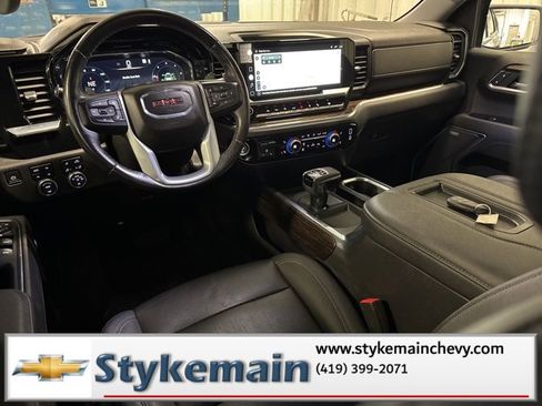 Used 2022 GMC Sierra 1500 Elevation w/ Elevation Premium Package image 7