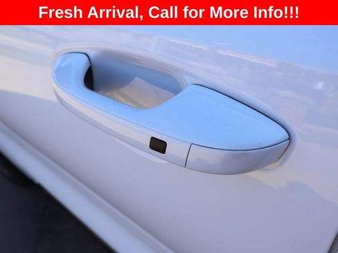 Used 2022 Kia Sorento S FWD image 14