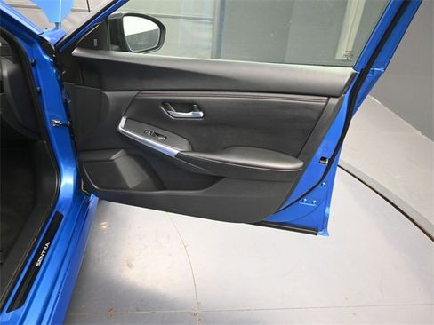 Used 2024 Nissan Sentra SR image 11