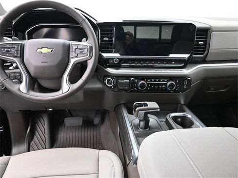 New 2026 Chevrolet Silverado 1500 LTZ w/ LTZ Premium Package image 24