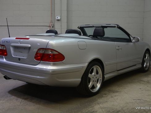 Used 2002 Mercedes-Benz CLK 430 Cabriolet image 8