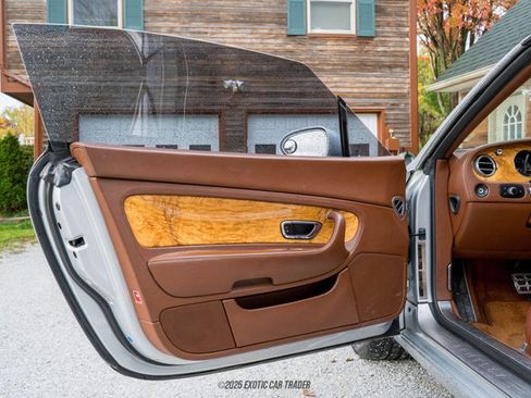 Used 2007 Bentley Continental GTC image 23