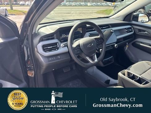 New 2027 Chevrolet Bolt LT w/ Comfort Package FWD image 8