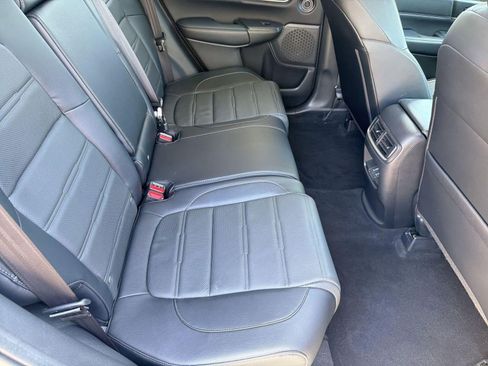 Used 2017 Honda CR-V Touring image 29