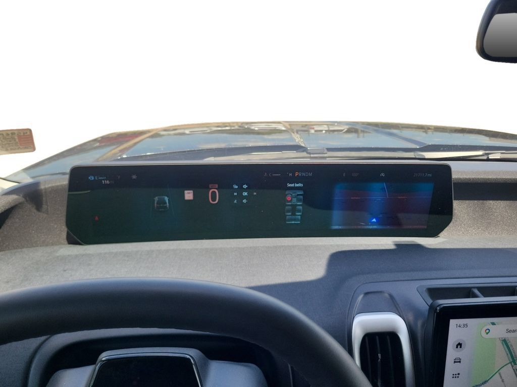 Used 2025 Ford Expedition Active RWD image 14