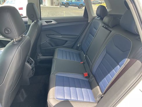 New 2026 Volkswagen Taos SEL AWD/4WD image 24