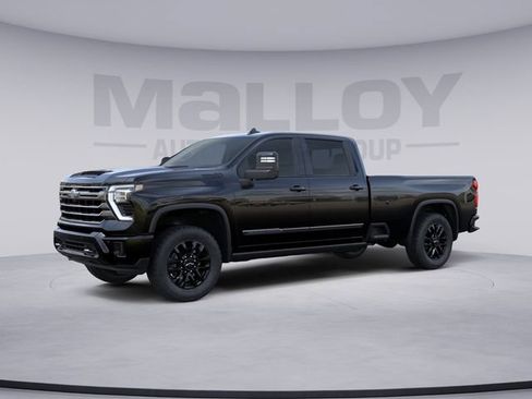 New 2026 Chevrolet Silverado 3500 High Country w/ Midnight Edition AWD/4WD image 3
