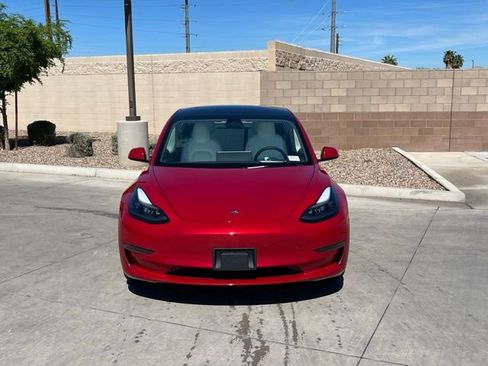 Used 2023 Tesla Model 3 Standard Range image 4