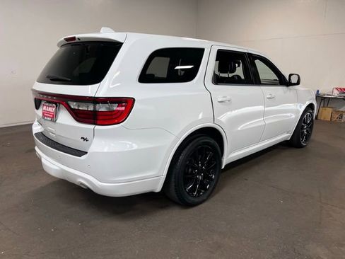 Used 2017 Dodge Durango R/T w/ Trailer Tow Group IV AWD/4WD image 3