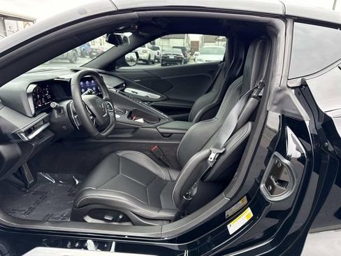 Used 2020 Chevrolet Corvette Stingray w/ Z51 Performance Package image 11