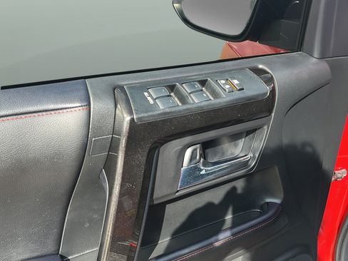 Used 2023 Toyota 4Runner TRD Off-Road Premium AWD/4WD image 19