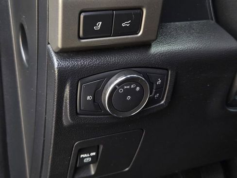Used 2021 Ford Expedition Max XLT RWD image 22