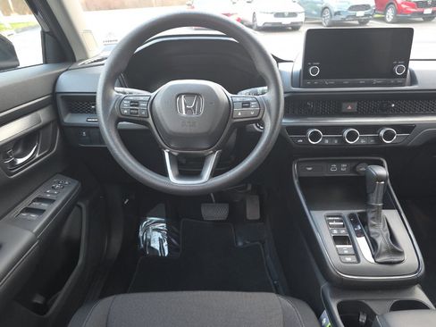 Used 2025 Honda CR-V EX image 14