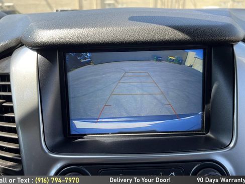 Used 2020 Chevrolet Suburban LT AWD/4WD image 21