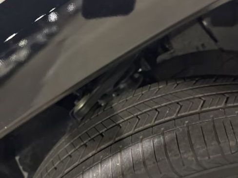 Used 2025 Toyota Tundra Platinum image 24