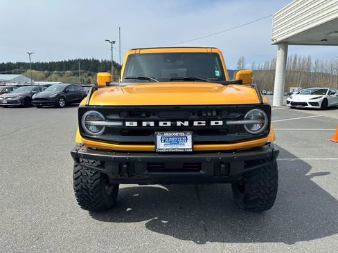 Used 2021 Ford Bronco Outer Banks AWD/4WD image 7