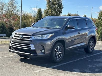 Used 2017 Toyota Highlander XLE