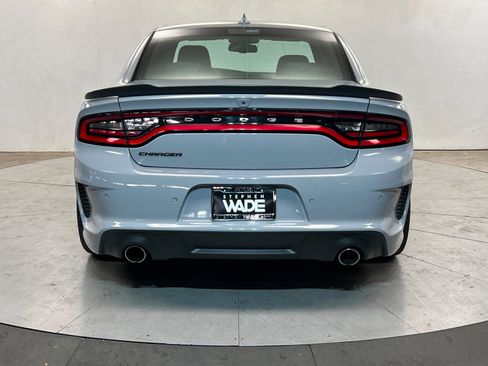 Used 2022 Dodge Charger Scat Pack RWD image 5