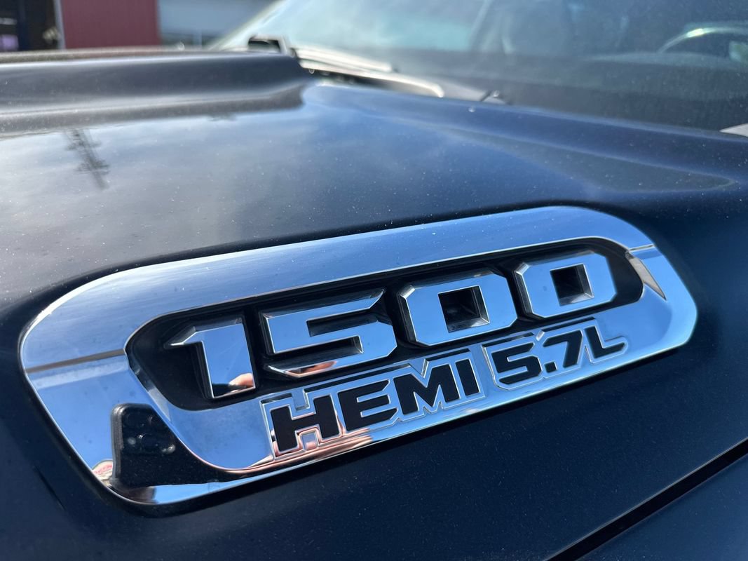 Used 2019 RAM 1500 Big Horn AWD/4WD image 16
