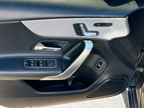 Used 2019 Mercedes-Benz A 220 4MATIC w/ Premium Package image 18