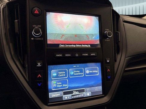 Certified 2025 Subaru Impreza 2.0i image 2