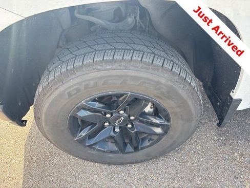 Used 2019 Chevrolet Silverado 1500 LT Trail Boss AWD/4WD image 16