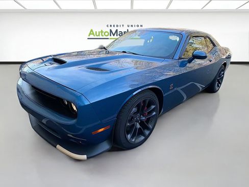 Used 2022 Dodge Challenger R/T Scat Pack image 3
