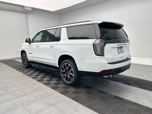 New 2026 Chevrolet Suburban RST w/ Comfort Package AWD/4WD image 3