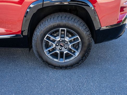 New 2026 GMC Terrain AT4 w/ LPO, Floor Liner Package image 9