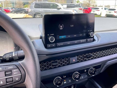 Used 2023 Honda Accord LX image 6