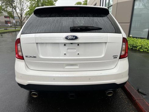 Used 2014 Ford Edge SEL w/ Equipment Group 205A AWD/4WD image 4