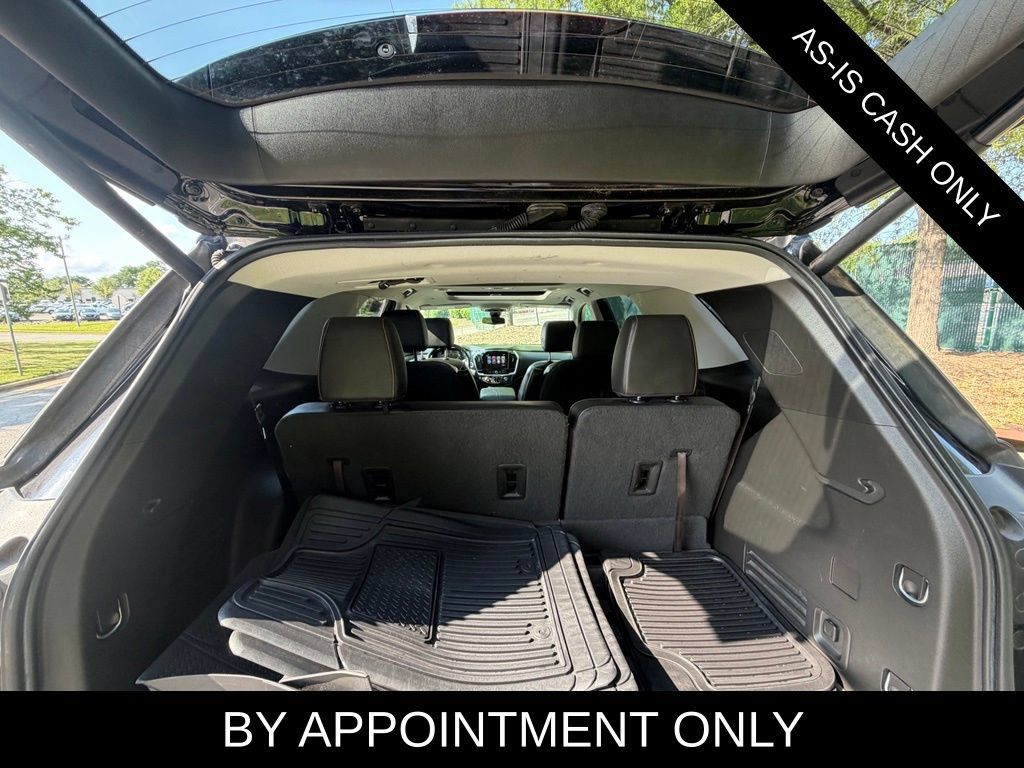 Used 2019 Chevrolet Traverse LT w/ LT Premium Package FWD image 17