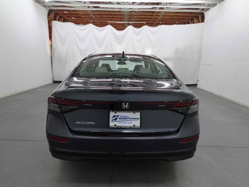 Used 2025 Honda Accord LX image 6