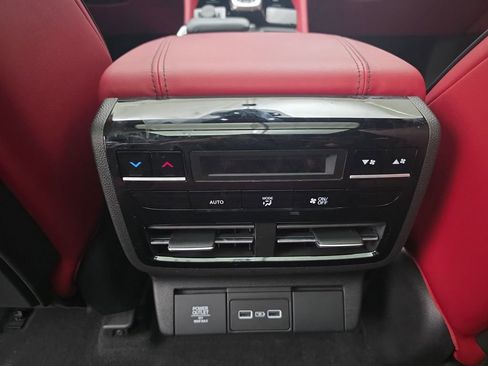 Used 2022 Acura MDX A-Spec image 25