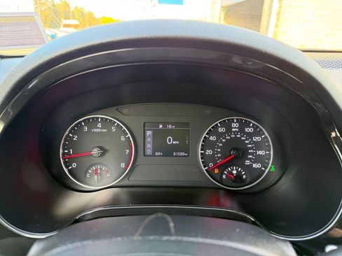 Used 2022 Kia Seltos EX AWD/4WD image 15