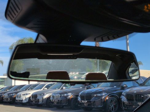 Certified 2023 BMW 530e image 27