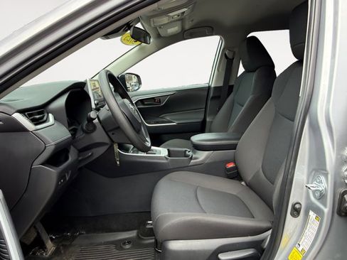 Certified 2025 Toyota RAV4 LE image 12