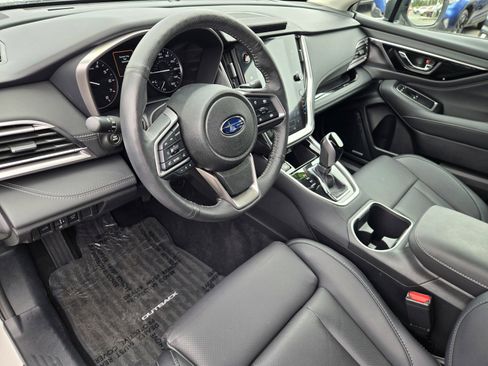Used 2025 Subaru Outback Limited w/ Popular Package #2 AWD/4WD image 10