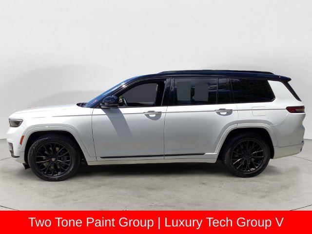 Used 2023 Jeep Grand Cherokee L Summit w/ Luxury Tech Group V AWD/4WD image 2